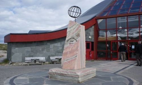 Zdjecie NORWEGIA / nord norge / 66*33 / pomnik