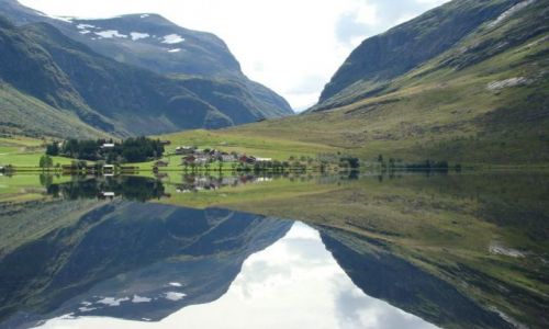 Zdjecie NORWEGIA / More og Romsdal / More og Romsdal / lustro