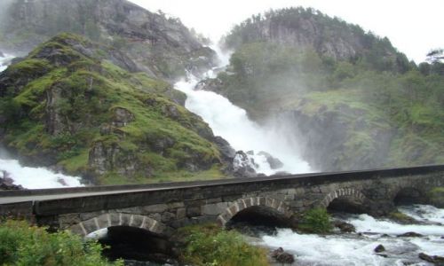 Zdjcie NORWEGIA / Hordaland / Hordaland / Latefoss