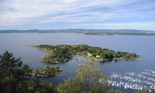 Zdjecie NORWEGIA / Oslo  / Nesoden- polwysep / Polwysep Neso0den - wyspa - jedna z wielu 