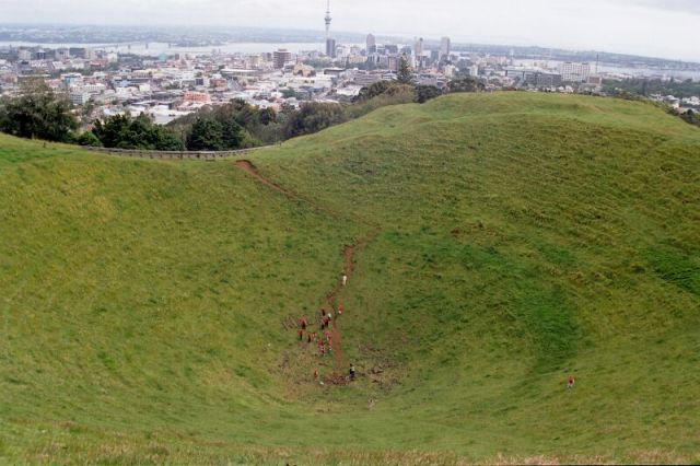Zdjęcia: krater, Auckland, Koreańczycy w Auckland, NOWA ZELANDIA Zdjęcia: krater, Auckland, Koreańczycy w Auckland, NOWA ZELANDIA