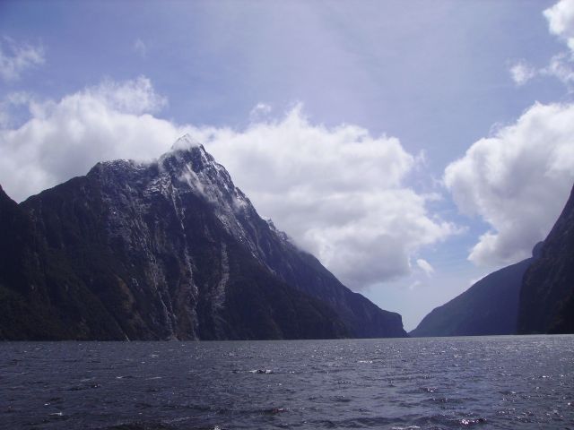 Zdjęcia: Milford Sound, Wyspa Południowa, Mitre Peak, NOWA ZELANDIA Zdjęcia: Milford Sound, Wyspa Południowa, Mitre Peak, NOWA ZELANDIA