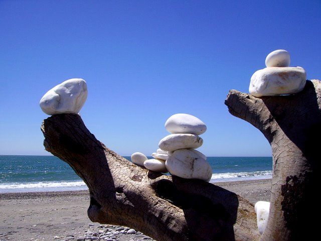 Zdjęcia: nad Morzem Tasmana, Wyspa Południowa, kompozycja na plaży, NOWA ZELANDIA Zdjęcia: nad Morzem Tasmana, Wyspa Południowa, kompozycja na plaży, NOWA ZELANDIA