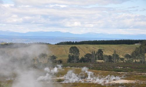 Zdjecie NOWA ZELANDIA / brak / Taupo / Craters of the  Moon i Lake Taupo
