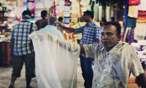 Zdjcie OMAN / Muhafazat Maskat / Mutrah Souk / Szmatki