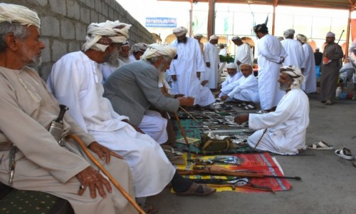 Zdjcie OMAN / Ibra / Ibra / No, czy strzelba?