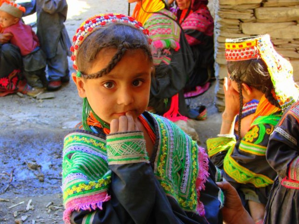 Zdjęcia: Bumburet, Bumburet, Ktoś ty, PAKISTAN Zdjęcia: Bumburet, Bumburet, Ktoś ty, PAKISTAN