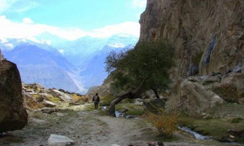 Zdjecie PAKISTAN / Hunza / Hunza / Spacer