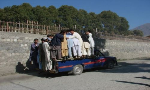 Zdjecie PAKISTAN / Bumburet / Bumburet / Transport