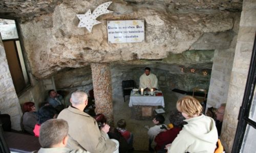 PALESTYNA / Jerozolima / Betlejem / Betlejemskie groty - nabożeństwo