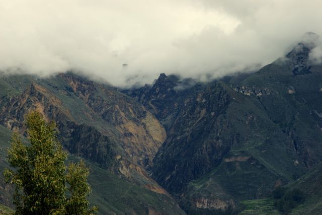 Zdjęcia: AREQVIPA, AREQVIPA, Góry otulone , PERU Zdjęcia: AREQVIPA, AREQVIPA, Góry otulone , PERU