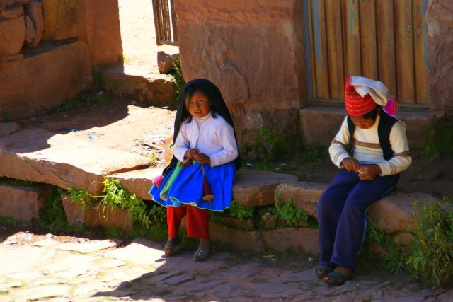 Zdjęcia: Titikaka, Titikaka, Maluchy, PERU Zdjęcia: Titikaka, Titikaka, Maluchy, PERU