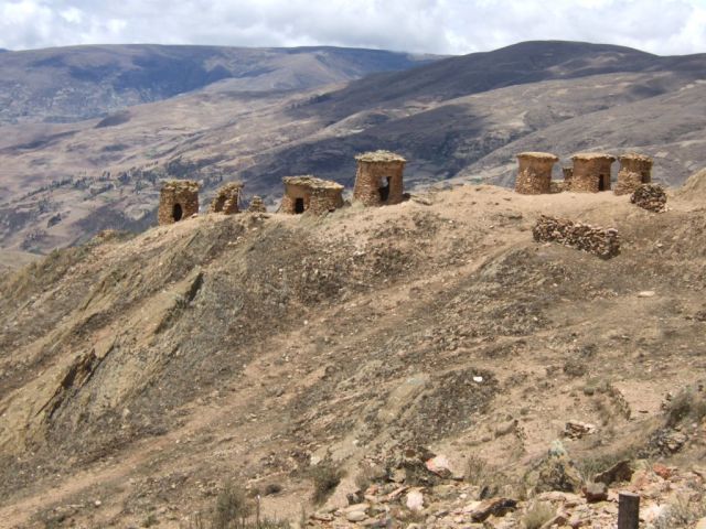 Zdjęcia: Ruiny w PAUCARTAMBO, Wysoko w Andach, PERU Zdjęcia: Ruiny w PAUCARTAMBO, Wysoko w Andach, PERU