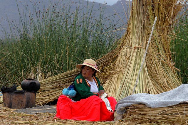 Zdjęcia: wyspy Uros, jezioro Titicaca, Wyspy Uros, PERU Zdjęcia: wyspy Uros, jezioro Titicaca, Wyspy Uros, PERU