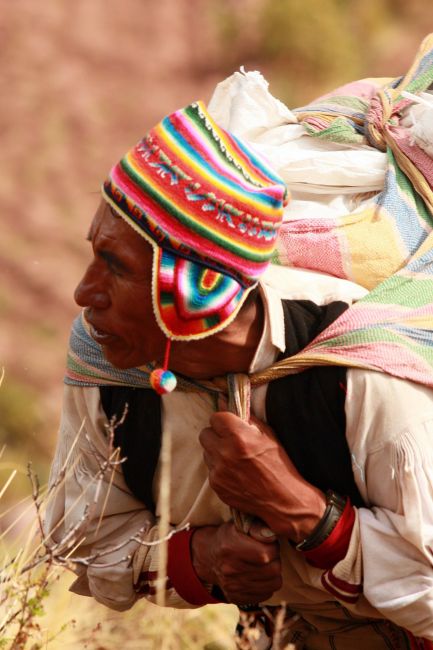 Zdjęcia: wyspa Taquila, jez. Titicaca, mieszkaniec Taqili, PERU Zdjęcia: wyspa Taquila, jez. Titicaca, mieszkaniec Taqili, PERU