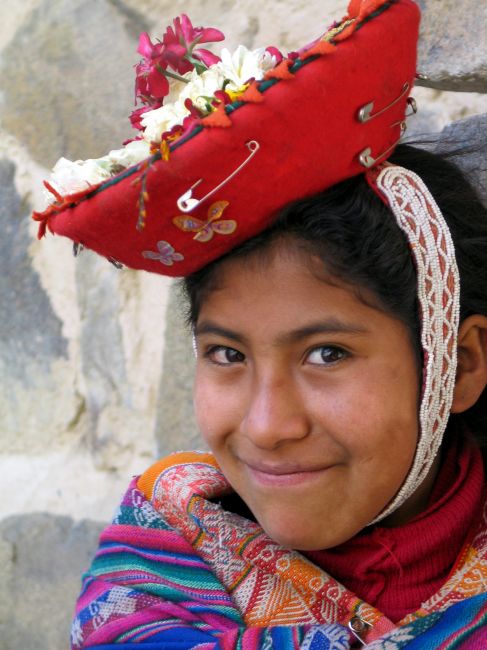 Zdjęcia: okolice Cusco, Ollantantaybo, Kapelusz z kolekcji - rozmaitości...., PERU Zdjęcia: okolice Cusco, Ollantantaybo, Kapelusz z kolekcji - rozmaitości...., PERU