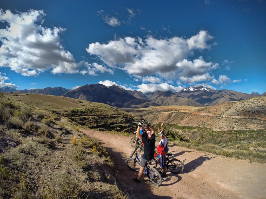 Zdjęcia: Maras, Cusco, Rowerowe przejażdżki w okolicach Cusco, PERU Zdjęcia: Maras, Cusco, Rowerowe przejażdżki w okolicach Cusco, PERU
