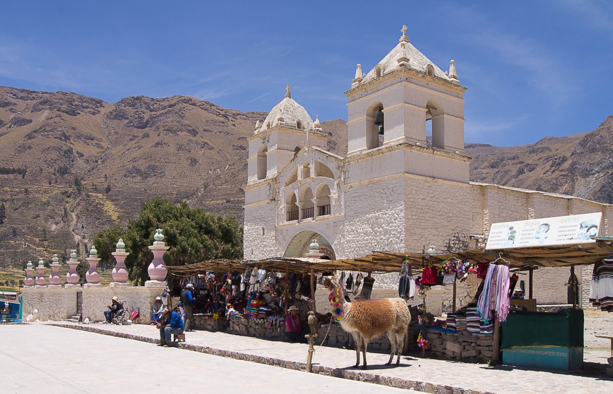 Zdjęcia: Colca Valley, Arequipa, Kościół w Maca, PERU Zdjęcia: Colca Valley, Arequipa, Kościół w Maca, PERU