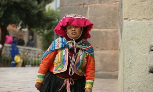 Zdjecie PERU / Cuzco / Cuzco / Pozuje