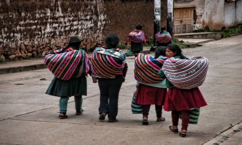 Zdjcie PERU / Cusco  / Kaczora /  Peruwiaska codzienno w Andach