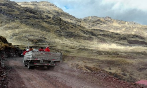 Zdjecie PERU / Cusco  / Patacancha / Transport lokalny w Peru