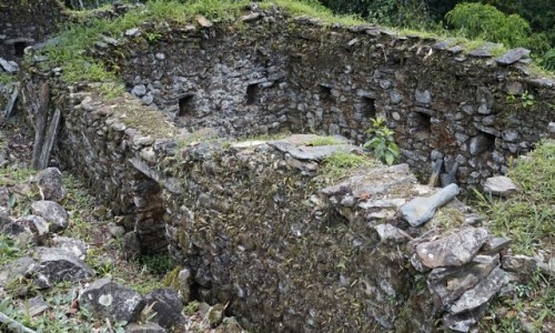 Zdjcie PERU / Vilcabamba / Vilcabamba / Ruiny paacu w Wielkiej Vilcabambie 