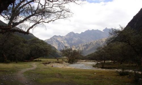 Zdjecie PERU / Ancash / Huascaran National Park / gdzies na szlaku...