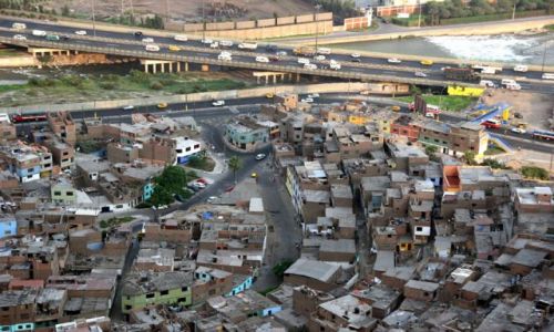 Zdjęcie PERU / brak / LIMA    / Dzielnica nedzy 2