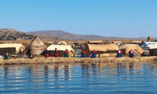 Zdjecie PERU / Altiplano / Jezioro Titicaca / Pływające wyspy Indian Uros