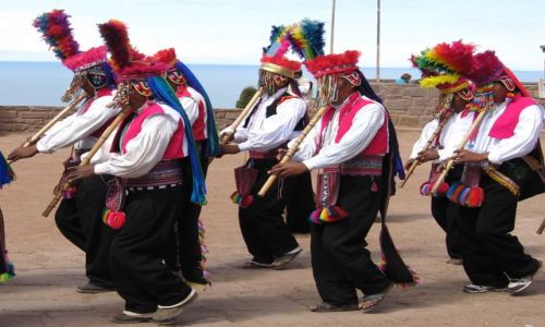 Zdjęcie PERU / Puno - Jez Titicaca / wyspa Taquile / Peru sie bawi 2