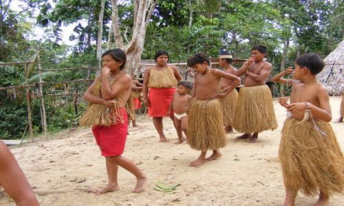 Zdjecie PERU / Okolice Iquitos / Padre  Cocha / Wioska Indian