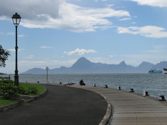 Zdjęcia: Papeete, Tahiti, Widok na Moorea sąsiednią wyspę Tahiti, POLINEZJA FRANCUSKA Zdjęcia: Papeete, Tahiti, Widok na Moorea sąsiednią wyspę Tahiti, POLINEZJA FRANCUSKA