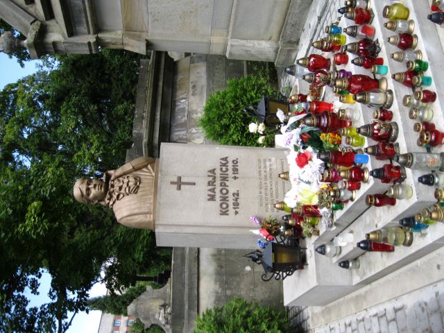 Zdjęcia: Cmentarz łyczakowski Grób Marii Konopnickiej, Kresy Lwów, POLSKA Zdjęcia: Cmentarz łyczakowski Grób Marii Konopnickiej, Kresy Lwów, POLSKA