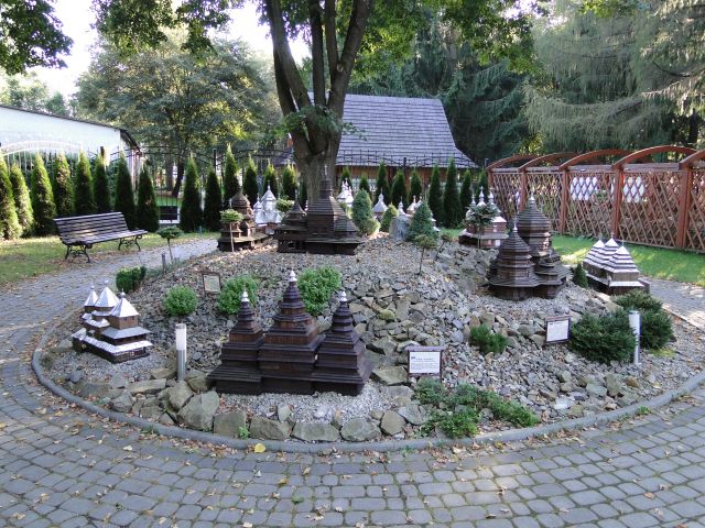 Zdjęcia: Ośrodek Caritas w Myczkowcach, Bieszczady, Cerkwie....wersja mini, POLSKA Zdjęcia: Ośrodek Caritas w Myczkowcach, Bieszczady, Cerkwie....wersja mini, POLSKA