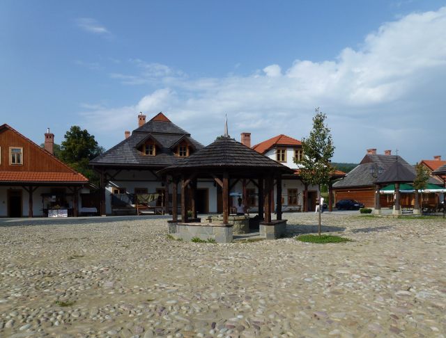 Zdjęcia: NOWY SĄCZ, MAŁOPOLSKIE, NOWY SĄCZ - MIASTECZKO GALICYJSKIE, POLSKA Zdjęcia: NOWY SĄCZ, MAŁOPOLSKIE, NOWY SĄCZ - MIASTECZKO GALICYJSKIE, POLSKA