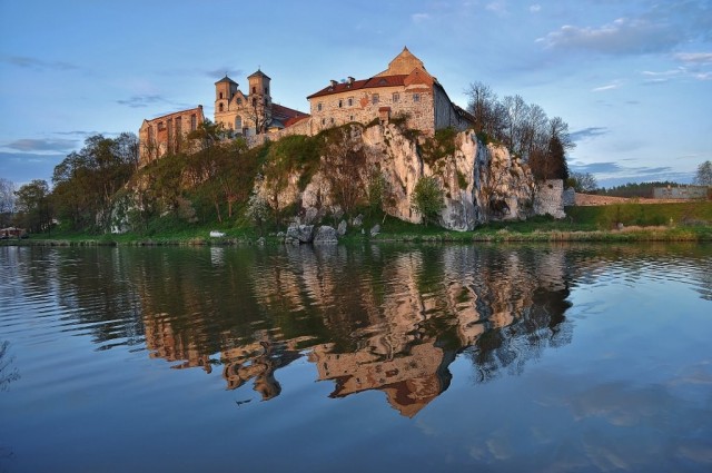 Zdjęcia: Tyniec, Małopolska, Kraków, widok opactwa w Tyńcu, POLSKA