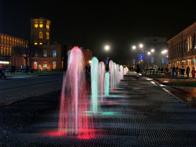 Zdjęcia: Łódź, Łódzkie, Iluminacje łódzkiej Manufaktury., POLSKA Zdjęcia: Łódź, Łódzkie, Iluminacje łódzkiej Manufaktury., POLSKA