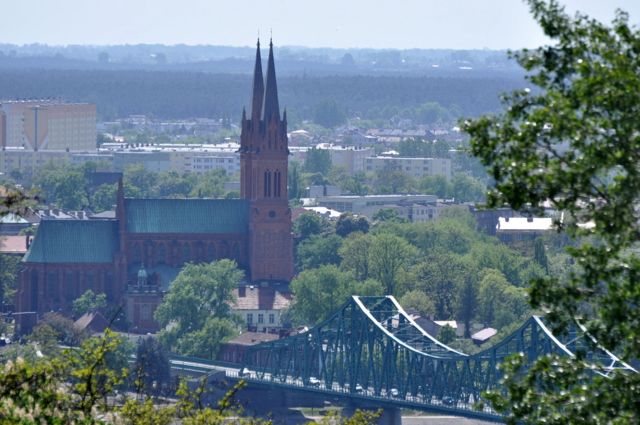 Zdjęcia: Drugi brzeg Wisly, Wloclawek, Zza Wisly - cos dla Hightravel, POLSKA Zdjęcia: Drugi brzeg Wisly, Wloclawek, Zza Wisly - cos dla Hightravel, POLSKA