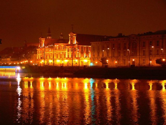 Zdjęcia: WROCŁAW, DOLNY ŚLĄSK, WROCŁAWSKA ,DESZCOWA NOC, POLSKA Zdjęcia: WROCŁAW, DOLNY ŚLĄSK, WROCŁAWSKA ,DESZCOWA NOC, POLSKA
