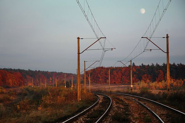 Zdjęcia: Uniejów, Miechów, o zmierzchu z ksieżycem w kadrze:), POLSKA Zdjęcia: Uniejów, Miechów, o zmierzchu z ksieżycem w kadrze:), POLSKA