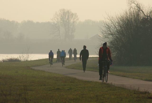 Zdjęcia: ścieżka rowerowa, sezon rowerowy trwa, POLSKA Zdjęcia: ścieżka rowerowa, sezon rowerowy trwa, POLSKA
