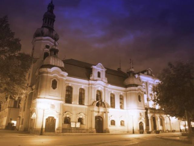 Zdjęcia: na rynku, Pszczyna, Pszczyna nocą, POLSKA Zdjęcia: na rynku, Pszczyna, Pszczyna nocą, POLSKA