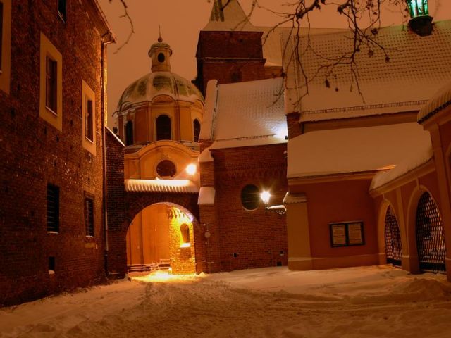 Zdjęcia: OSTRÓW TUMSKI, DOLNY ŚLĄSK-WROCŁAW, ZIMOWY WROCŁAW NOCĄ -III, POLSKA Zdjęcia: OSTRÓW TUMSKI, DOLNY ŚLĄSK-WROCŁAW, ZIMOWY WROCŁAW NOCĄ -III, POLSKA