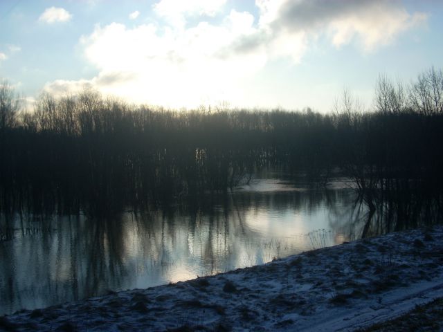 Zdjęcia: Warszawa, Mazowsze, Wisła wylała, POLSKA Zdjęcia: Warszawa, Mazowsze, Wisła wylała, POLSKA