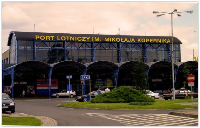 Zdjęcia: Wrocław, dolnyśląsk, TERMINAL- LOTNISKO, POLSKA Zdjęcia: Wrocław, dolnyśląsk, TERMINAL- LOTNISKO, POLSKA