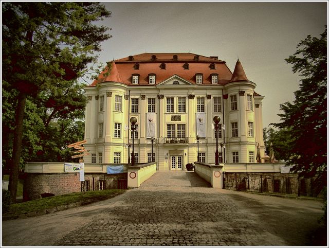 Zdjęcia: WROCŁAW-LEŚNICA, dolnyśląsk, ZAMEK, POLSKA Zdjęcia: WROCŁAW-LEŚNICA, dolnyśląsk, ZAMEK, POLSKA