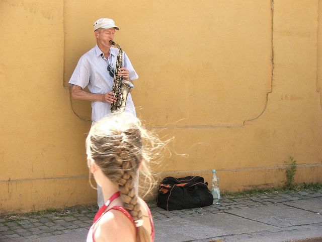 Zdjęcia: Wrocław- w drodze na Ostrów Tumski, Grał pięknie, POLSKA Zdjęcia: Wrocław- w drodze na Ostrów Tumski, Grał pięknie, POLSKA