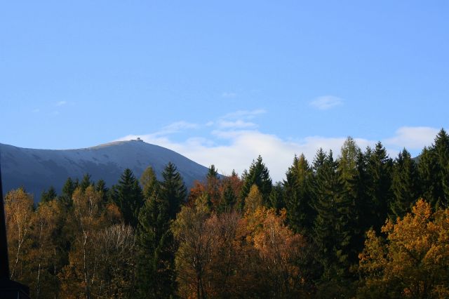 Zdjęcia: Karpacz, Karkonosze, Widok na Śnieżke, POLSKA Zdjęcia: Karpacz, Karkonosze, Widok na Śnieżke, POLSKA