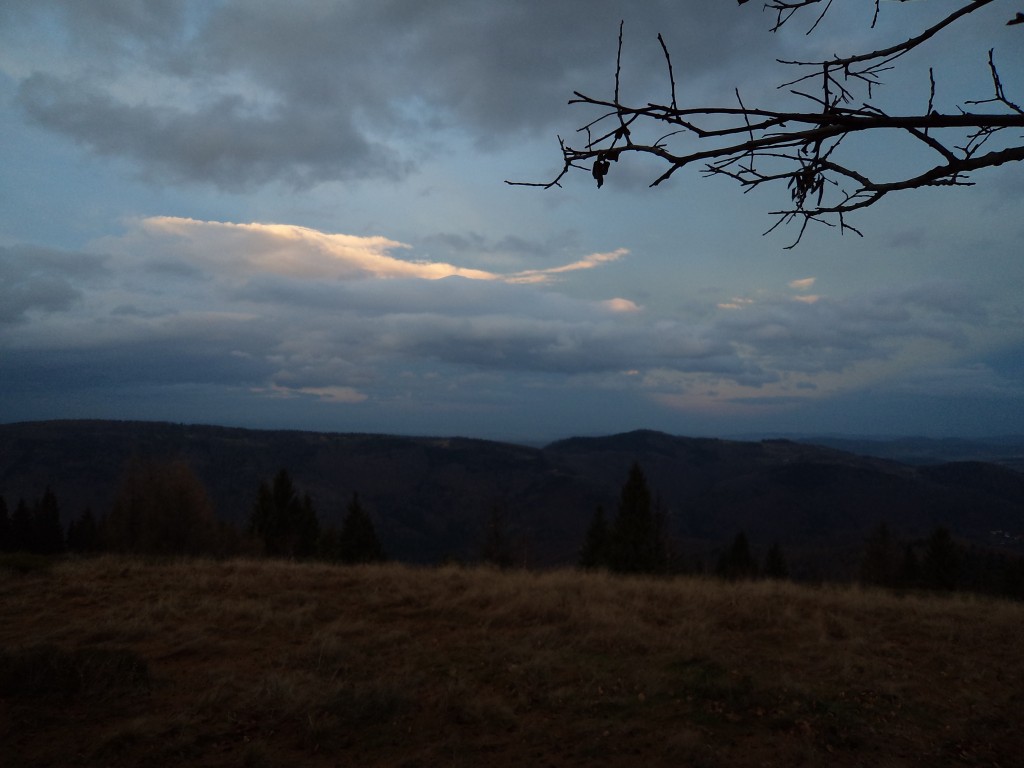 Zdjęcia: rejon góry żar..., Beskid Żywiecki, Chmury nad Beskidem, POLSKA Zdjęcia: rejon góry żar..., Beskid Żywiecki, Chmury nad Beskidem, POLSKA