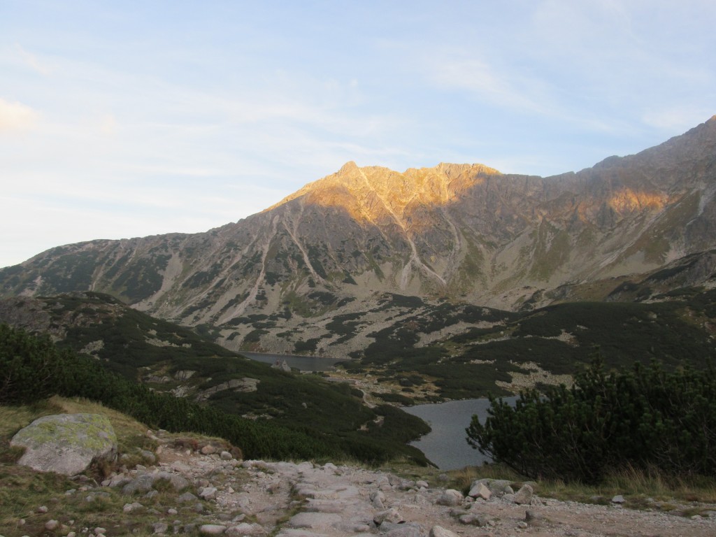 Zdjęcia: DOLINA PIĘCIU STAWÓW Z WIDOKIEM NA OPALONY WIERCH, Tatry, KONKURS, POLSKA Zdjęcia: DOLINA PIĘCIU STAWÓW Z WIDOKIEM NA OPALONY WIERCH, Tatry, KONKURS, POLSKA